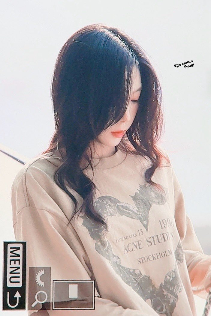 TaeNy_Bar's tweet image. 250530 태연 출국🥹🥹🥹
#태연 #TAEYEON