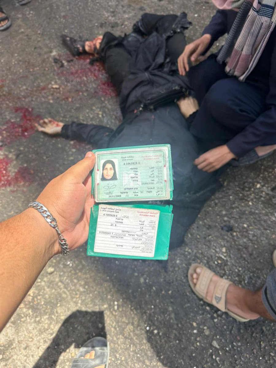 Breaking: The body belongs to a relative of my mother… she went out searching for food for her children, but an Israeli drone targeted and killed her.