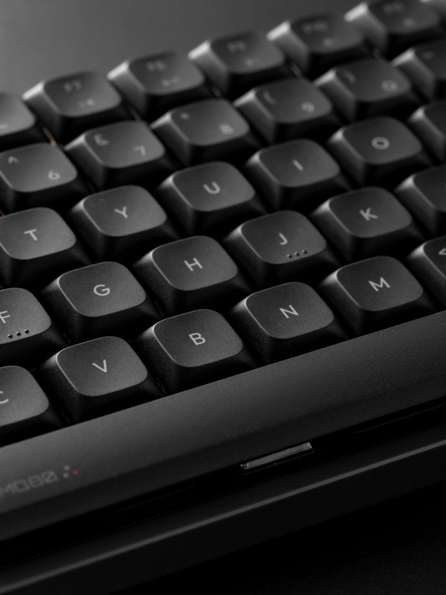 iQunix's tweet image. Did u get black or white? #MQ80

iqunix.com/products/mq80-…