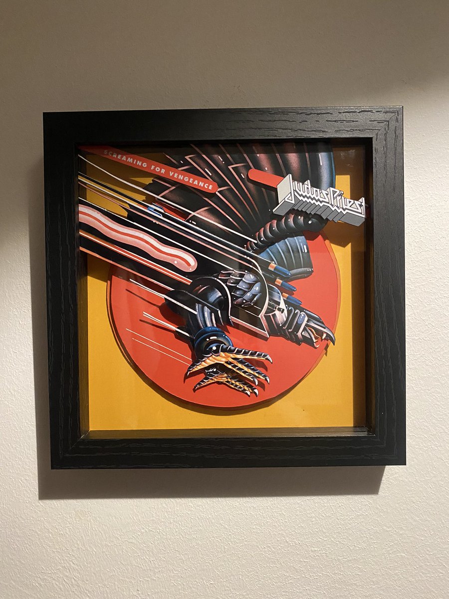 grossoshadowbox's tweet image. 🦅 SCREAMING FOR VENGEANCE - JUDAS PRIEST 🦅
❤️Hecho a mano con amor❤️

✉️ Haz tu encargo por MD o en grossoshadowbox@gmail.com 💕

#shadowbox #shadowboxes #cuadro3d #cuadros3d #cuadros3dpersonalizados #diorama #diorama3d #3dframe #3dframeart #judaspriest #screamingforvengeance