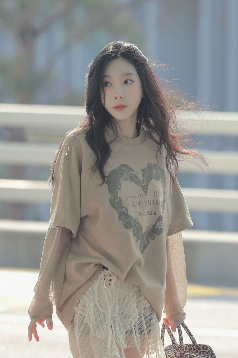 Candy_Jewelly's tweet image. 250530 ICN🛫
공주님 내일 봐🤗
#태연 #TAEYEON