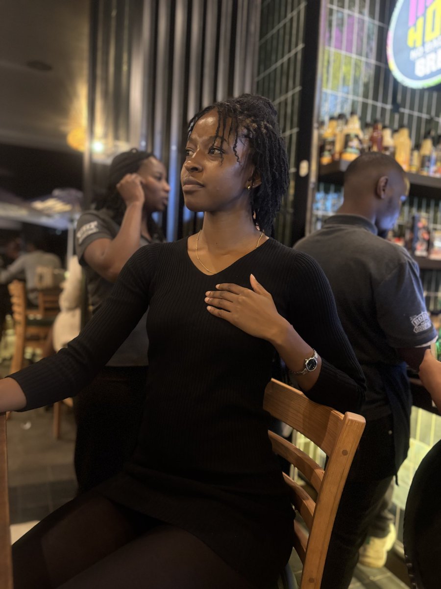 MeriamMwe2's tweet photo. 🤎🖤 https://t.co/iMWo5MNXfn
