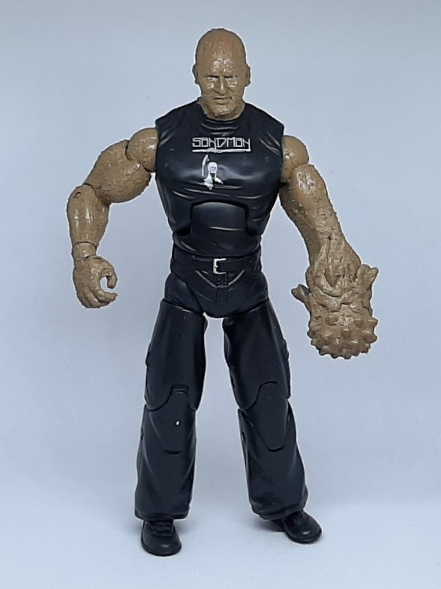 #hwo #figurefriday is back, baby!!! Enter random Sandman mash-up I made a while back.
