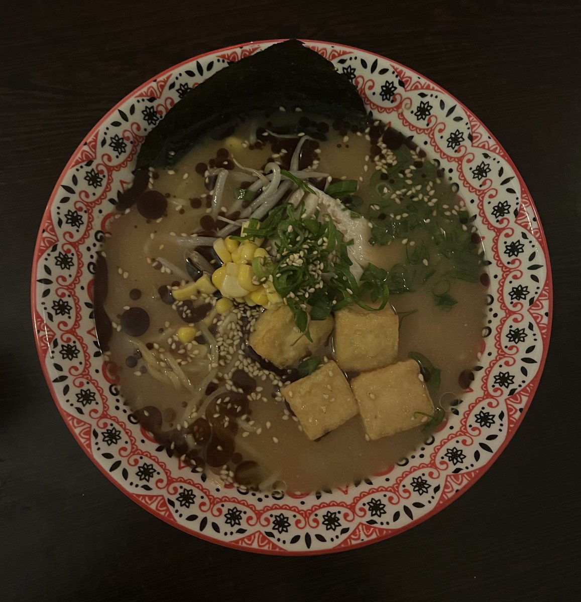 peachymagenta's tweet photo. #allgone #ramennight #iloveramen #dinner https://t.co/Tl9VnL141B