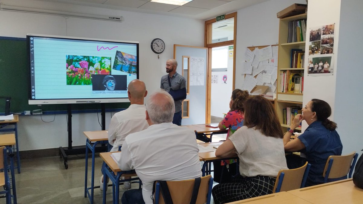 Asesoría EPER Sevilla (@cepdesevilla591) on Twitter photo Último asesoramiento de la autoformación TRABAJO COMPETENCIAL EN EDUCACIÓN PERMANENTE MEDIANTE EL USO DE DISPOSITIVOS MÓVILES en el CEPER Triana. Rafael Moreno ayuda a utilizar recursos digitales para aplicar en el aula. ¡Enhorabuena!
<a href="/CEPSevilla/">CEP de Sevilla.</a> <a href="/DG_IFP/">DG de Innovación y Formación del Profesorado</a> <a href="/edpermanente/">Educación Permanente Personas Adultas Andalucía</a> <a href="/musoangel/">Ángel Muñoz</a> Último asesoramiento de la autoformación TRABAJO COMPETENCIAL EN EDUCACIÓN PERMANENTE MEDIANTE EL USO DE DISPOSITIVOS MÓVILES en el CEPER Triana. Rafael Moreno ayuda a utilizar recursos digitales para aplicar en el aula. ¡Enhorabuena!
<a href="/CEPSevilla/">CEP de Sevilla.</a> <a href="/DG_IFP/">DG de Innovación y Formación del Profesorado</a> <a href="/edpermanente/">Educación Permanente Personas Adultas Andalucía</a> <a href="/musoangel/">Ángel Muñoz</a>