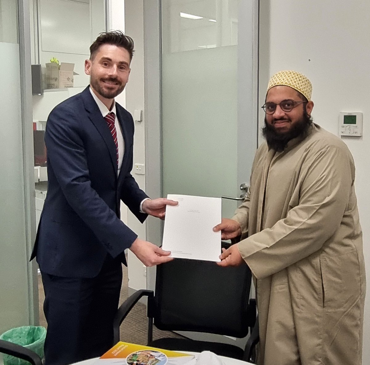 The Dawoodi Bohras of Australia & New Zealand (@bohras_ausnz) on Twitter photo The <a href="/Dawoodi_Bohras/">The Dawoodi Bohras</a> of #Melbourne were delighted to meet Mr. Matt Gregg, newly elected MP for Deakin, to congratulate him & discuss our shared commitment to addressing pressing issues, particularly homelessness and food insecurity.
<a href="/AlboMP/">Anthony Albanese</a>
#Food #homelessness The <a href="/Dawoodi_Bohras/">The Dawoodi Bohras</a> of #Melbourne were delighted to meet Mr. Matt Gregg, newly elected MP for Deakin, to congratulate him & discuss our shared commitment to addressing pressing issues, particularly homelessness and food insecurity.
<a href="/AlboMP/">Anthony Albanese</a>
#Food #homelessness