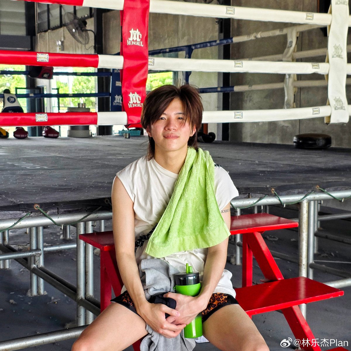 Plan’s Weibo Update 2025.05.30

🥊

#คนของแปลน #PlanRathavit