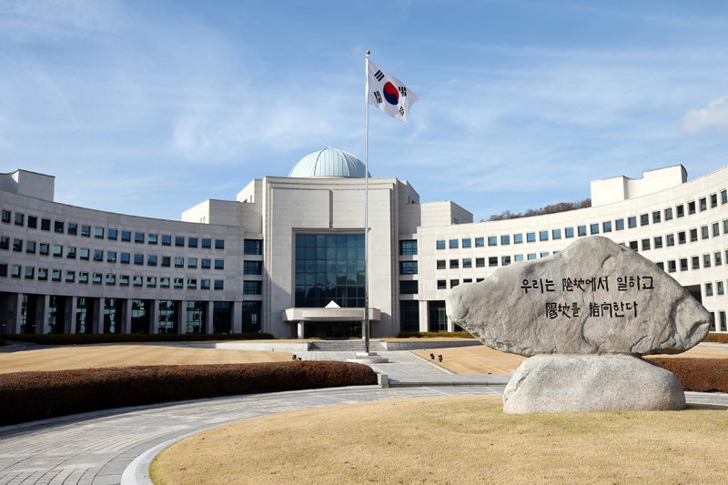 A #Taiwan national in his 30s was #arrested in #SouthKorea on Thursday for allegedly #trespassing and taking photos in the National Intelligence Service building.

Read more:
en.rti.org.tw/news/view/id/2…