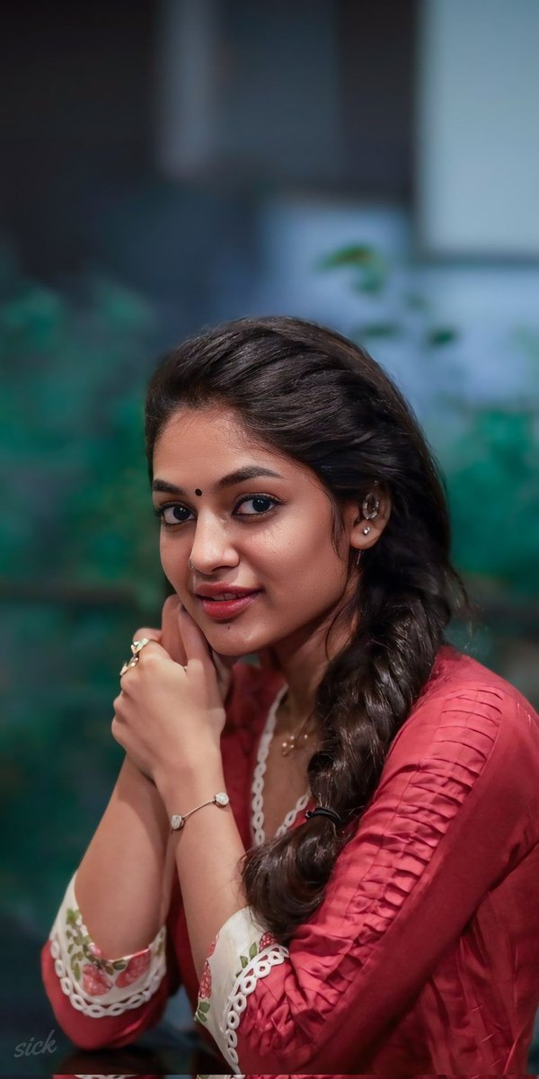 Ivana as Nikitha Shastri