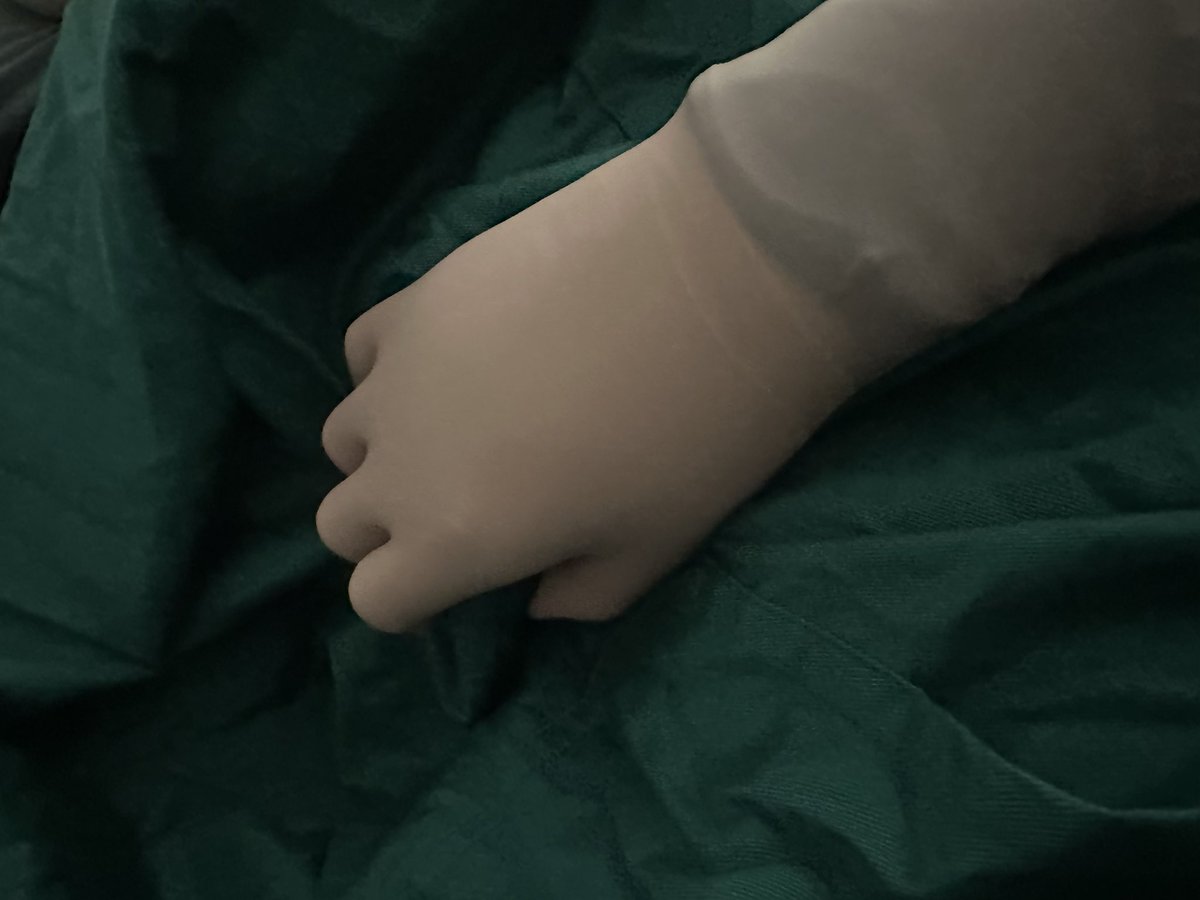surgeonwithglove tweet media