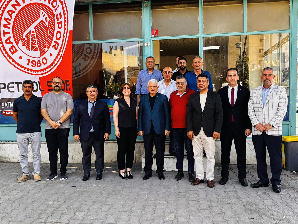 kamuransayhan's tweet image. #Devapartisi Sivil toplum Başkanlık heyeti ve Batman ilk teşkilat olarak Batman'da #sonsözgazetsindey idik sorun ve talepleri yerinde dinledik #YilmazSehmus 
@keremaltun65 @UmutDayanan @kamuransayhan @AvMehmetKANGAL @YGurcum47 ilgi alakalari için teşekkür ediyoruz