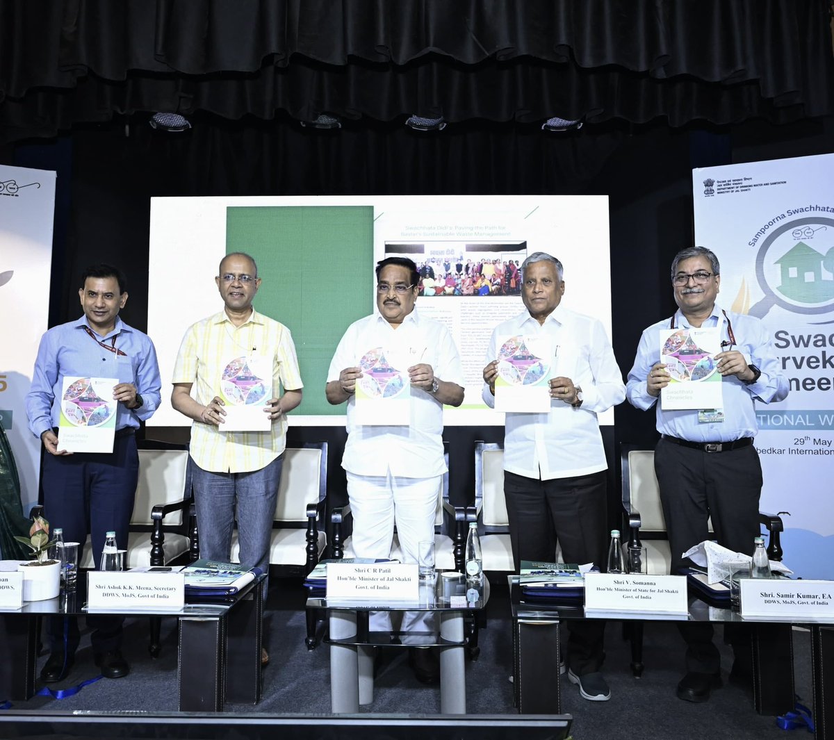 PIB India (@pib_india) on Twitter photo Union Minister of Jal Shakti <a href="/CRPaatil/">C R Paatil</a> launched India’s largest sanitation survey- #SwachhSurvekshanGrameen (SSG) 2025 in Delhi
#Swachhata is not a one-time goal but a continuous journey, said the Union Minister
SSG to access and reinforce sustained #ODFPlus Model outcomes Union Minister of Jal Shakti <a href="/CRPaatil/">C R Paatil</a> launched India’s largest sanitation survey- #SwachhSurvekshanGrameen (SSG) 2025 in Delhi
#Swachhata is not a one-time goal but a continuous journey, said the Union Minister
SSG to access and reinforce sustained #ODFPlus Model outcomes