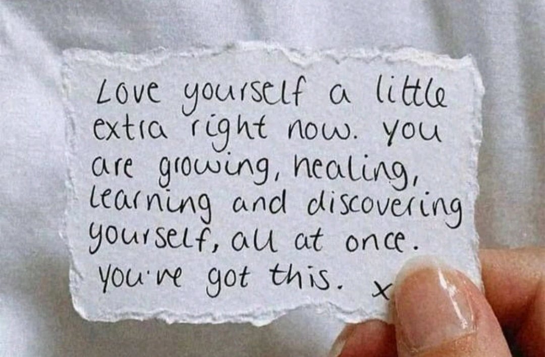 avin_rathod's tweet photo. Love yourself a little extra today.💗
You're growing.♥️
You're healing.💗
You're learning.💝
You're discovering who you truly are.✨
All at once. And that's not easy.💯
Be gentle with yourself.
You're doing better than you think.
You've got this.🌸 https://t.co/OPBZ7Zs284