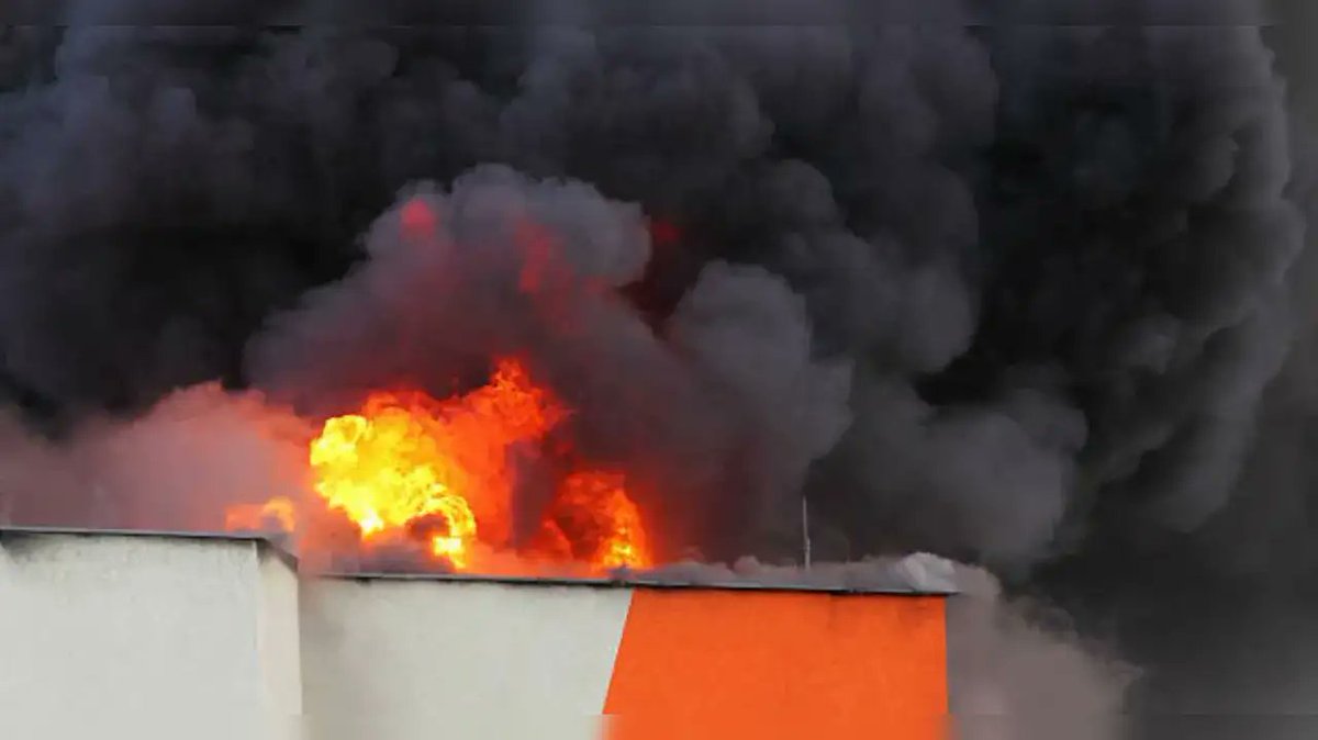 5 killed, several injured in blast at Punjab firecracker unit.
#Punjab #firecrackerblast