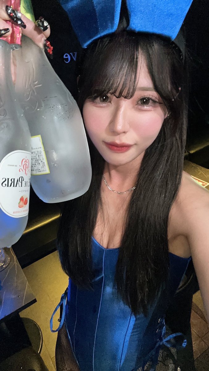 himeka_5ive's tweet photo. 普段は大エロがりだが本気出せばこんなにかっこよくもなれます https://t.co/TrEziSwqSr