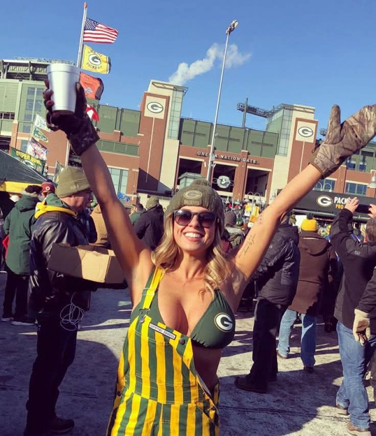 wolfsnigs's tweet photo. #GoPackGo https://t.co/EMPaipUFtN