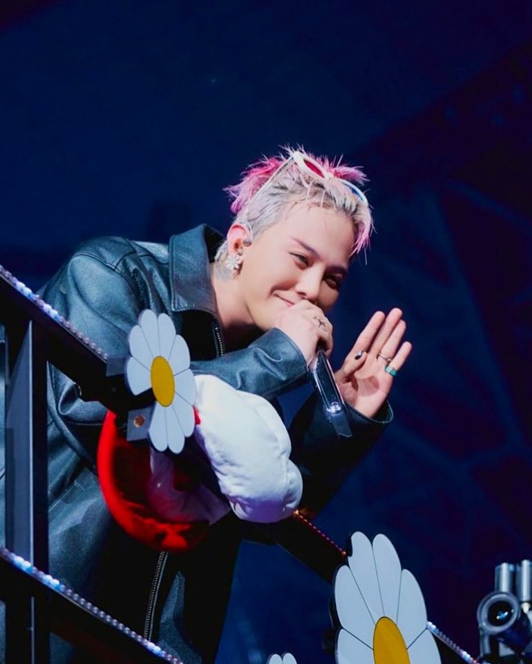 aaa_l212's tweet photo. https://t.co/OUnAAQEDmU