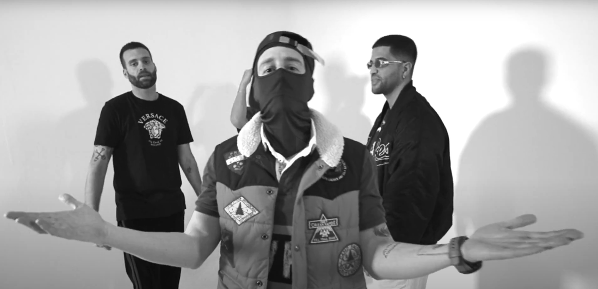 No conocía esto... Damn
MONALY ft. D. PHILLIPS x <a href="/esdikong/">SD Kong</a> x RAPP GOTTI (Prod. <a href="/still_ontherun/">Ontherun</a>) - DEATH R... youtu.be/FwpP-zv3F_o?fe…