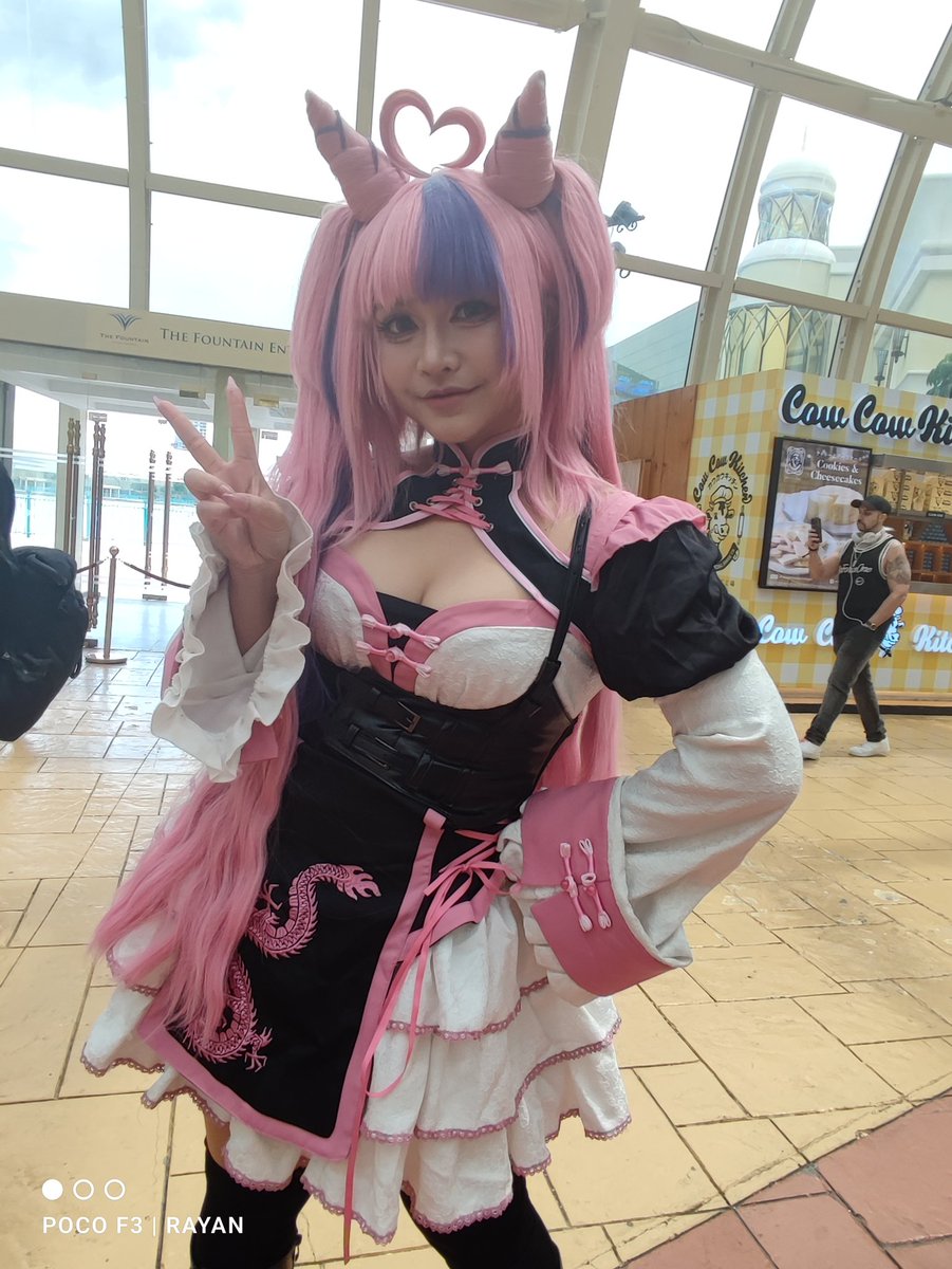 LOOK: A detailed @IronMouse cosplay spotted at #AndFriends2025. 🩷🖤

Ironmouse is one of the featured guests at the event.