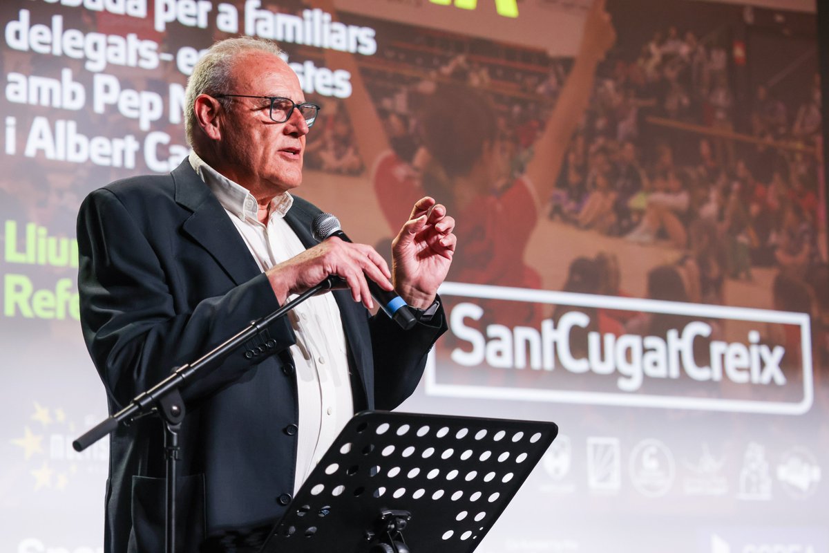 SantCugatCreix (@santcugatcreix) on Twitter photo 🙋♂️Els comportaments i conductes enregistrats en l'app del programa europeu <a href="/EuSportboard/">EU-SportBoard</a> , protagonistes en el 5è Dia del Capità, amb esportistes i familiars dels 8 clubs de #SantCugatCreix.
🔗 tuit.cat/zM3Tq .
#SantCugat <a href="/mimabo58/">Miquel Martinez Borda</a> <a href="/salaricu/">Albert Salarich</a> <a href="/CortesXavier/">Xavier Cortés Morros</a> <a href="/manelis01/">MANEL GONZALEZ</a> 🙋♂️Els comportaments i conductes enregistrats en l'app del programa europeu <a href="/EuSportboard/">EU-SportBoard</a> , protagonistes en el 5è Dia del Capità, amb esportistes i familiars dels 8 clubs de #SantCugatCreix.
🔗 tuit.cat/zM3Tq .
#SantCugat <a href="/mimabo58/">Miquel Martinez Borda</a> <a href="/salaricu/">Albert Salarich</a> <a href="/CortesXavier/">Xavier Cortés Morros</a> <a href="/manelis01/">MANEL GONZALEZ</a>