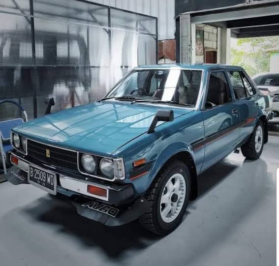 #OldButGold mobil ini kalo udah didandanin rally look udah gaada lawan🙌