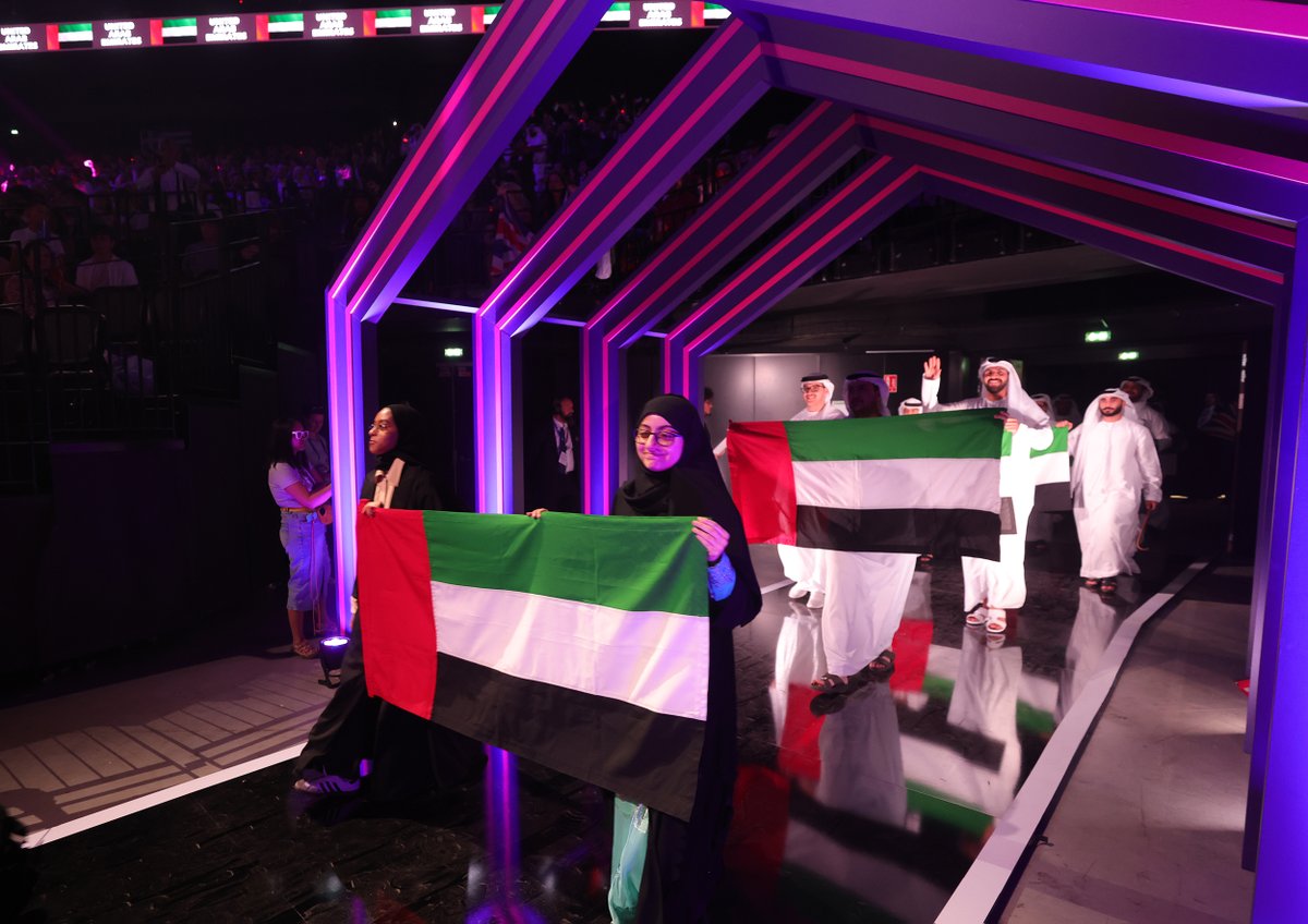 This is...Narmeen Almarzooqi of the United Arab Emirates 🇦🇪, the new #WorldSkills Champions Trust representative for Middle East and North Africa (MENA) region.

Learn more about this skills ambassador and IT Software Solutions for Business Champion: worldskills.org/media/news/wor…