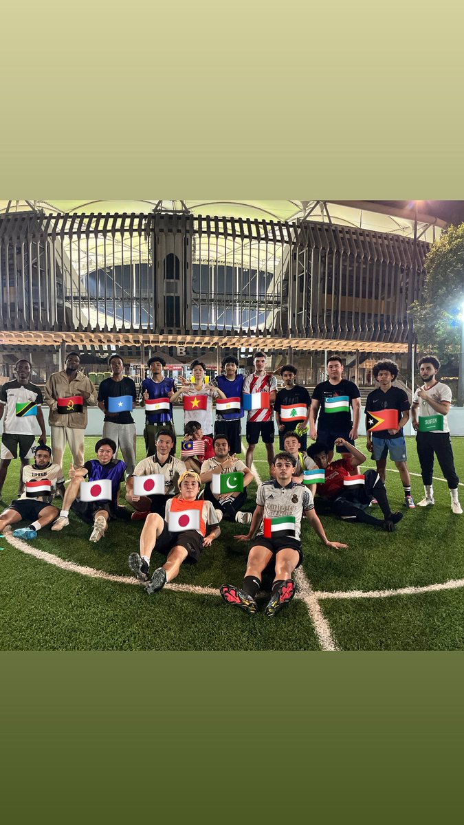 yukainann's tweet photo. 今週も週4でフットサルしてますけど、マレーシアなのにマレーシアを感じないね。 https://t.co/qyXmsYLPDu