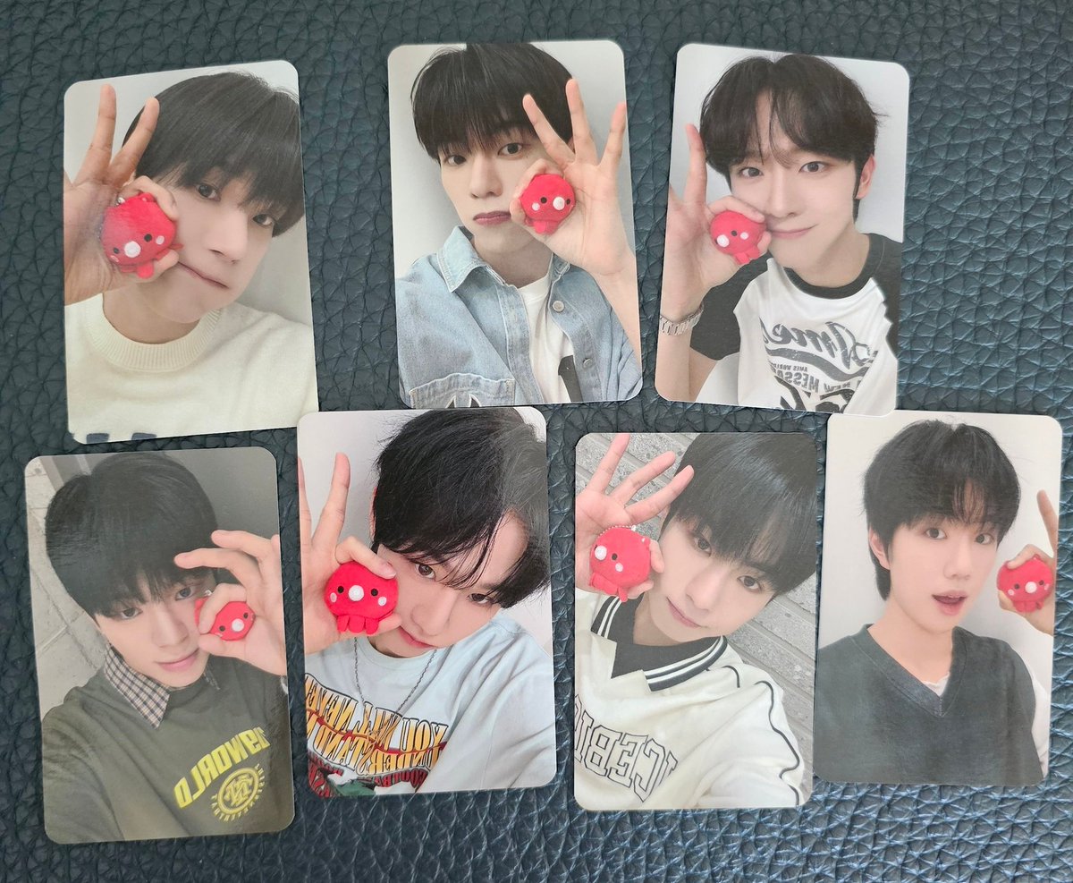 이븐 미공포 양도

비트로드 문어인형 ver 
1set 2.5 개별 가능 !!

옵챗으로 연락주세요 ~~

open.kakao.com/o/sZ5531Ug