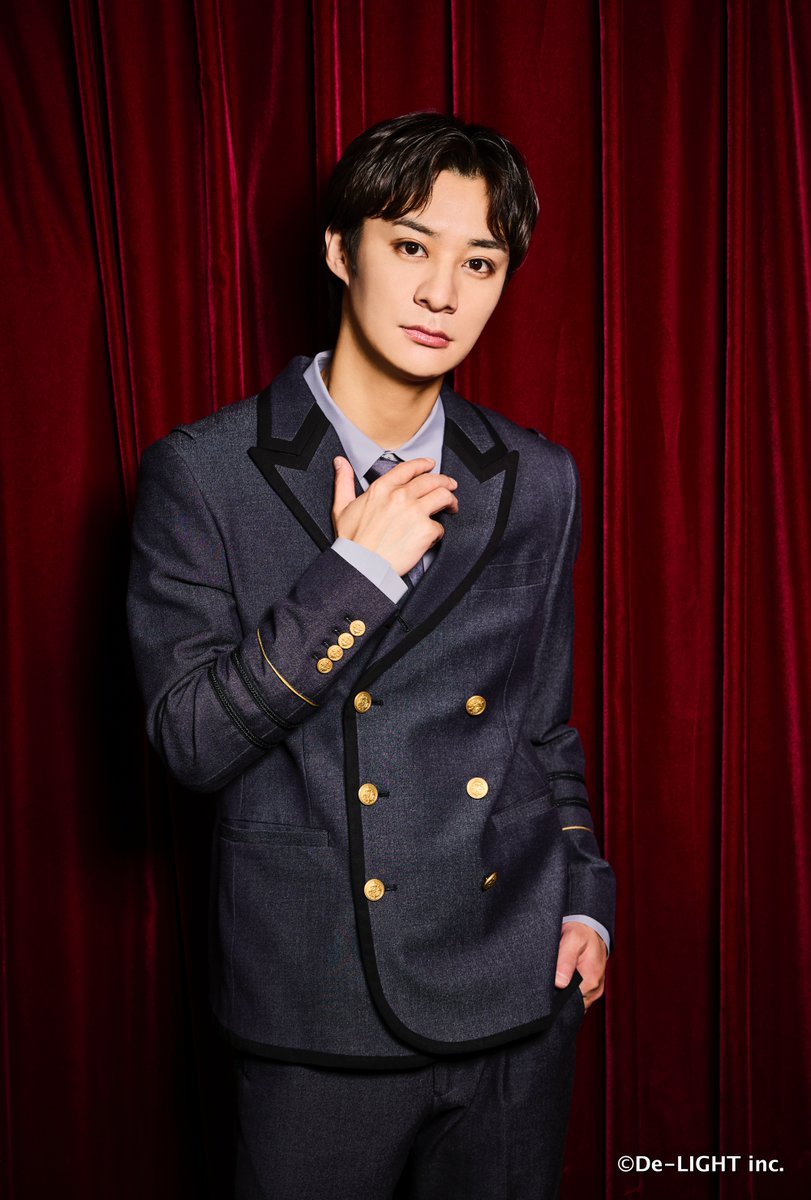 Wineeeeeeeers_'s tweet photo. ⇠⇠⇠⇠⇠⇠
🃏プレイヤー紹介
⇠⇠⇠⇠⇠⇠

俳優：#高崎翔太

特技は殺陣・みんなを元気にする歌声。
完治までに2年かかると言われた病気を、約2週間で退院した驚異の回復力の持ち主。
自他ともに認める短足であり、本人曰く人間とマンチカンのハーフ。

チケット発売中！
https://t.co/csFMfB76x9 https://t.co/ZWwxCmJDfI