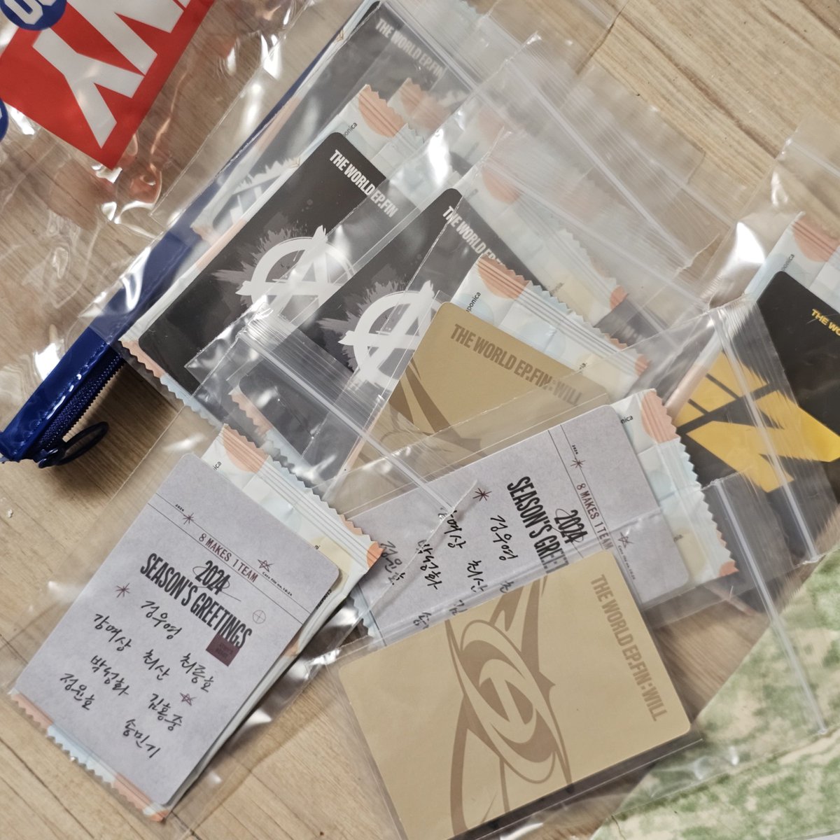 ~ giving some official PCs as freebies
~ RT &amp; LIKE
~ find me 🤭🤭🤭
~ can trade too

#ATEEZ #에이티즈
#KpopMasterzinKualaLumpur #KpopMasterzinKL #ATEEZinKL