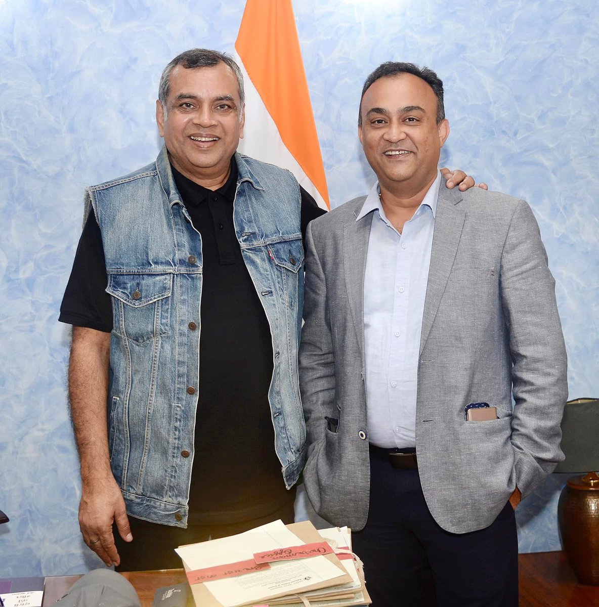 smpadhya's tweet photo. Happy Birthday to the legendary Paresh Rawal! 🎂🎬
Your iconic humor to hard-hitting roles that stay with us your talent knows no bounds! 🙌Thank you for the unforgettable characters and timeless performances.
Wishing you joy, health, and continued success! 💐✨ @SirPareshRawal https://t.co/Irq6MspdkU