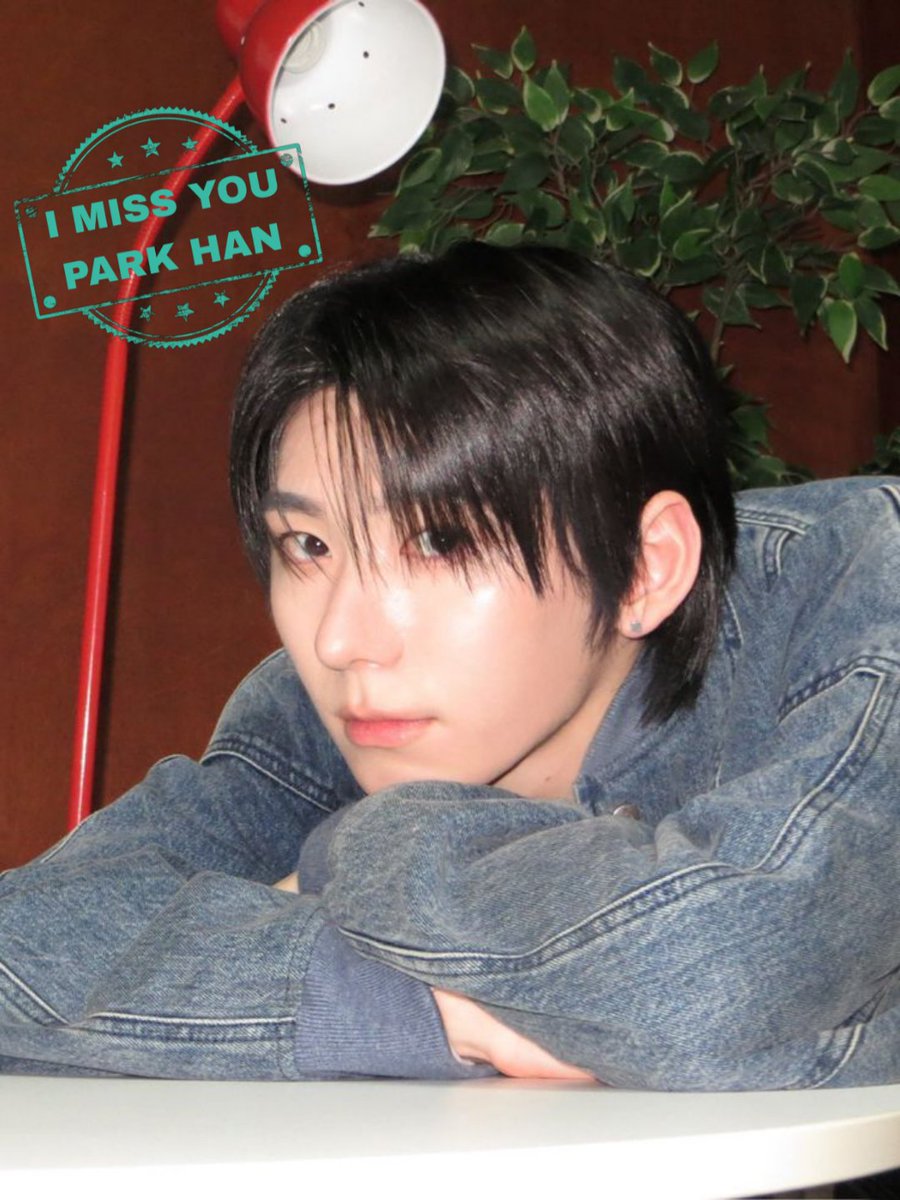 haneun09's tweet photo. Missing Hani Hours... actually not just an hour but every second of everyday 😔
I hope you always stay healthy and have an amazing day with AHOF, Haniya.
Pls come to us huhu, kangen berat pake mampus aku tu hiks 😭
#missingHANhours
#AHOF #아홉 #PARKHAN #박한 https://t.co/JQpds17jkt