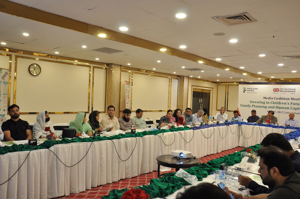 UNFPA Pakistan (@unfpapakistan) on Twitter photo To review implementation of the National Action Plan on Family Planning, Media Coalition forum discussed quarterly progress, key achievements, & ongoing challenges, reaffirming media’s crucial role in awareness, advocacy, & accountability. <a href="/UNFPAPakistan/">UNFPA Pakistan</a> <a href="/Pop_Council/">Population Council</a> <a href="/FCDOGovUK/">Foreign, Commonwealth & Development Office</a> To review implementation of the National Action Plan on Family Planning, Media Coalition forum discussed quarterly progress, key achievements, & ongoing challenges, reaffirming media’s crucial role in awareness, advocacy, & accountability. <a href="/UNFPAPakistan/">UNFPA Pakistan</a> <a href="/Pop_Council/">Population Council</a> <a href="/FCDOGovUK/">Foreign, Commonwealth & Development Office</a>