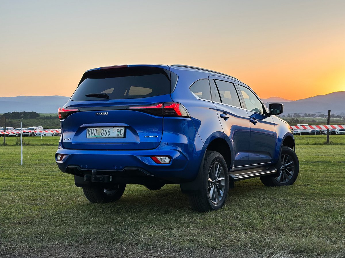 We've arrived safe and sound at Eswatini. The facelifted Isuzu MU-X impressed us with its pace, comfort and upgraded advanced driver assistance features which make maneuvering this large SUV very easy.

The most impressive part is its fuel consumption after adding +-400 km.