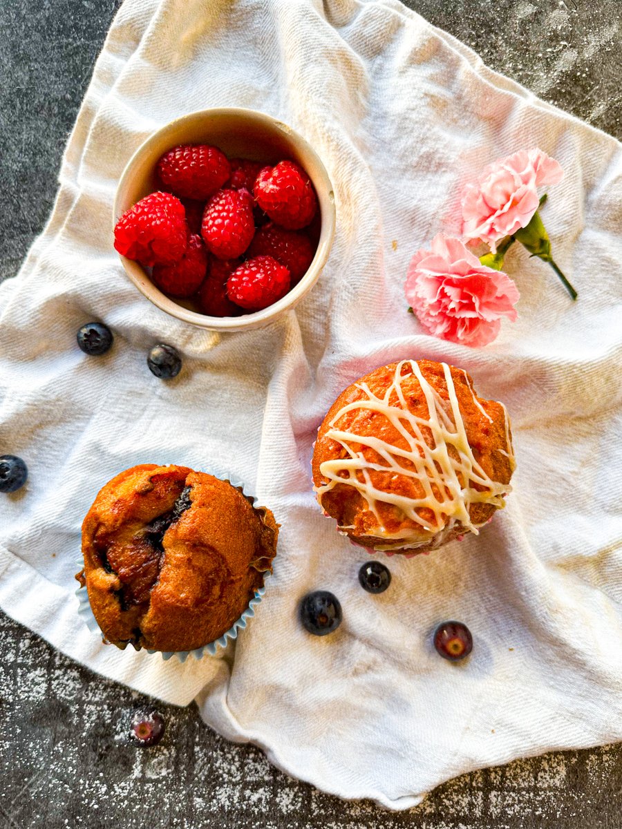 How sweet it is! The #June #BankHolidayWeekend is always a special one! It really means summer is here! And that is always sweet - no matter the weather!
Look out for our #gf #treats in a #SuperValu near you when doing the #weekend shop!
#longweekend #TastyParlour