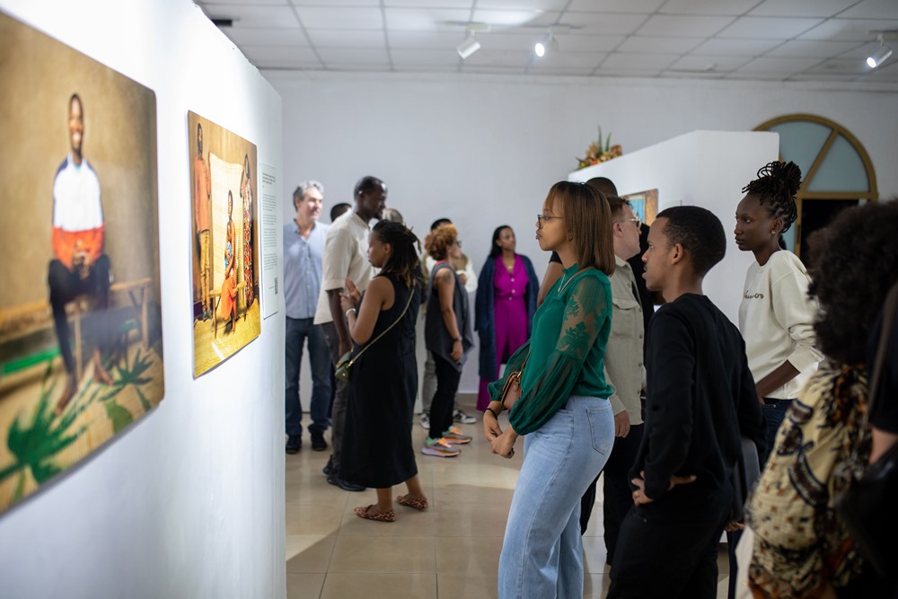 Check out this inspiring event in #Rwanda—a photo exhibition and panel discussion highlighting teen mothers' dreams and rights. Let's raise awareness and support for young mothers' futures! #Rwanda #TeenMothers #GirlsRights #YouthEmpowerment. Find more details here: