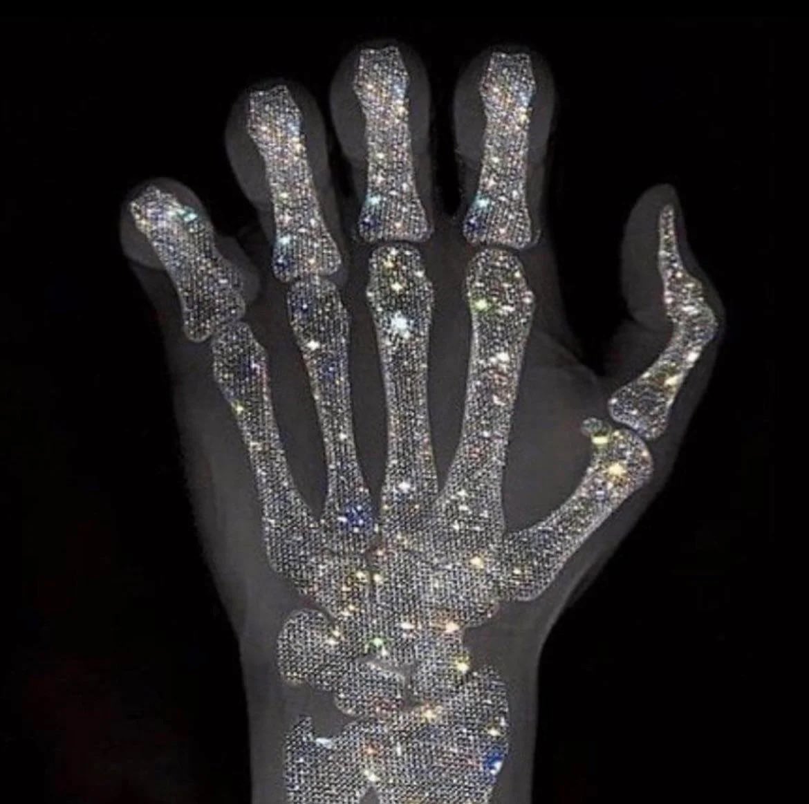 rikgilbert's tweet image. CT scan of People who held $TSLA throughout the last few years