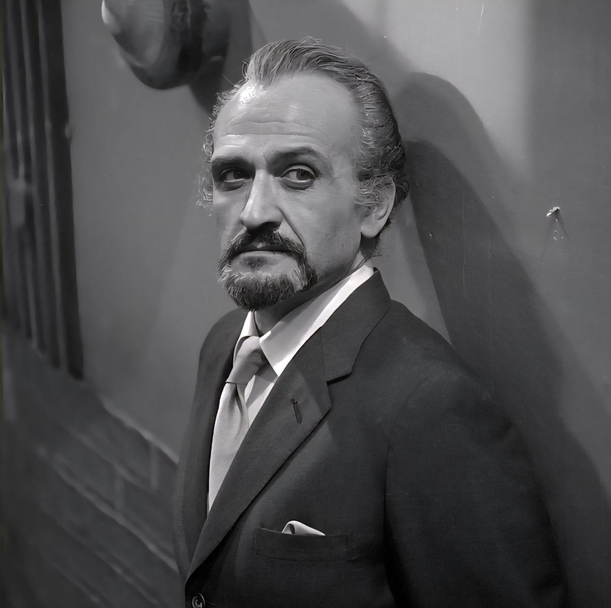Christophe71936's tweet image. Who else rates Roger Delgado very highly as the Master in Doctor Who? I know that I certainly do. He used to scare the hell out of me in my early years of watching Doctor Who.