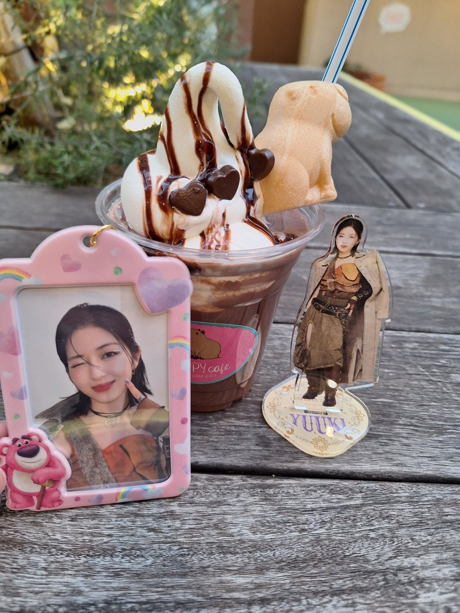 笑顔は時給の400円 tweet media