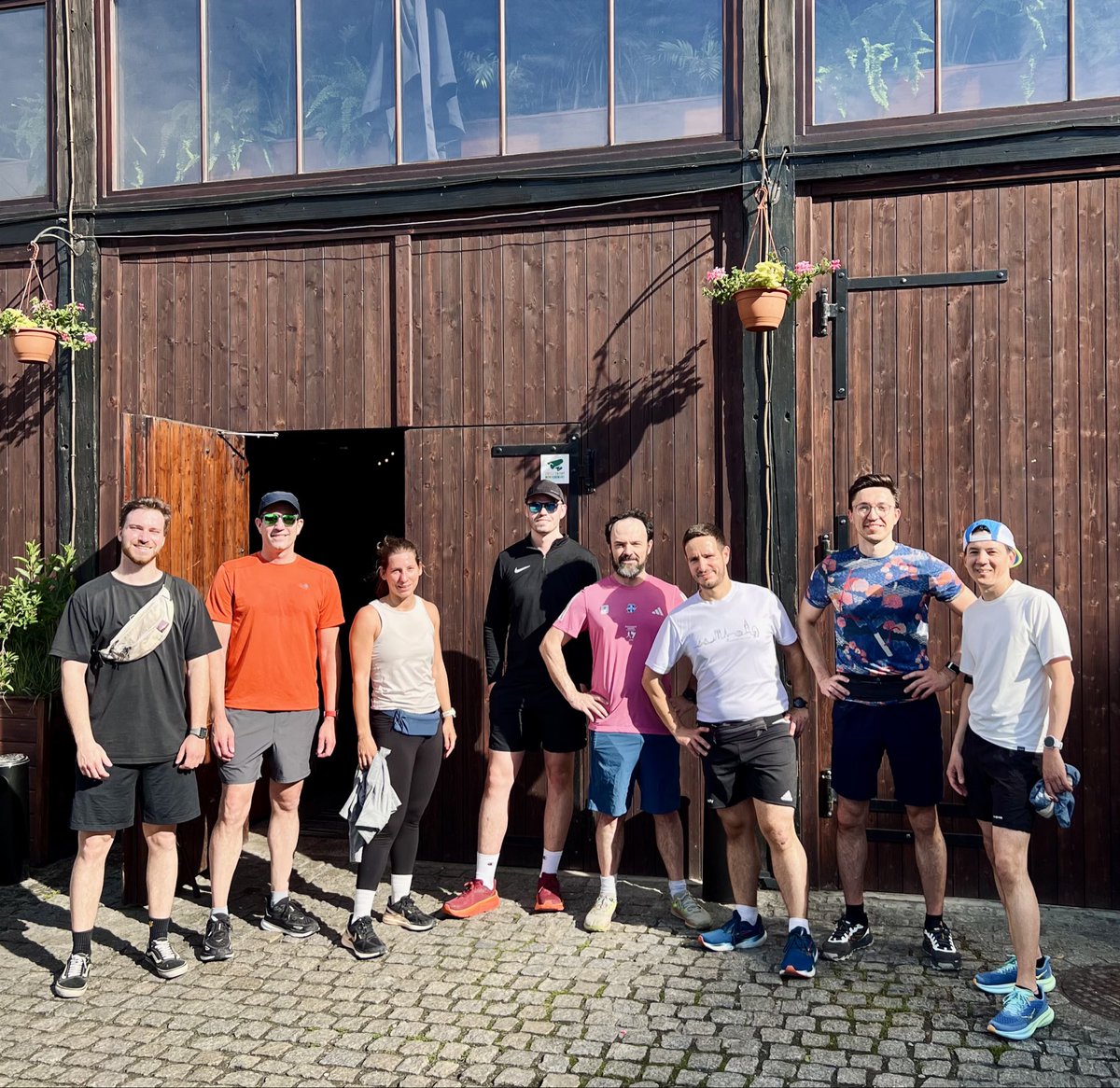 The <a href="/appjsconf/">App.js Conf 🗓️ 28-30 May 2025</a> running club first at the venue 🏃