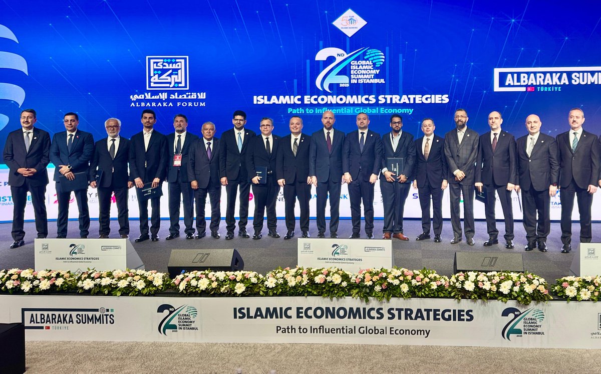 Üniversitemiz, Cumhurbaşkanlığı Yatırım ve Finans Ofisi, İstanbul Finans Merkezi (İFM), Türkiye Varlık Fonu (TVF) ve İslam İşbirliği Gençlik Forumu (ICYF) işbirliğinde düzenlenen Albaraka Forum 2. Global İslami Ekonomiler Zirvesi başladı. 

Mütevelli Heyeti Başkanımız Necmeddin