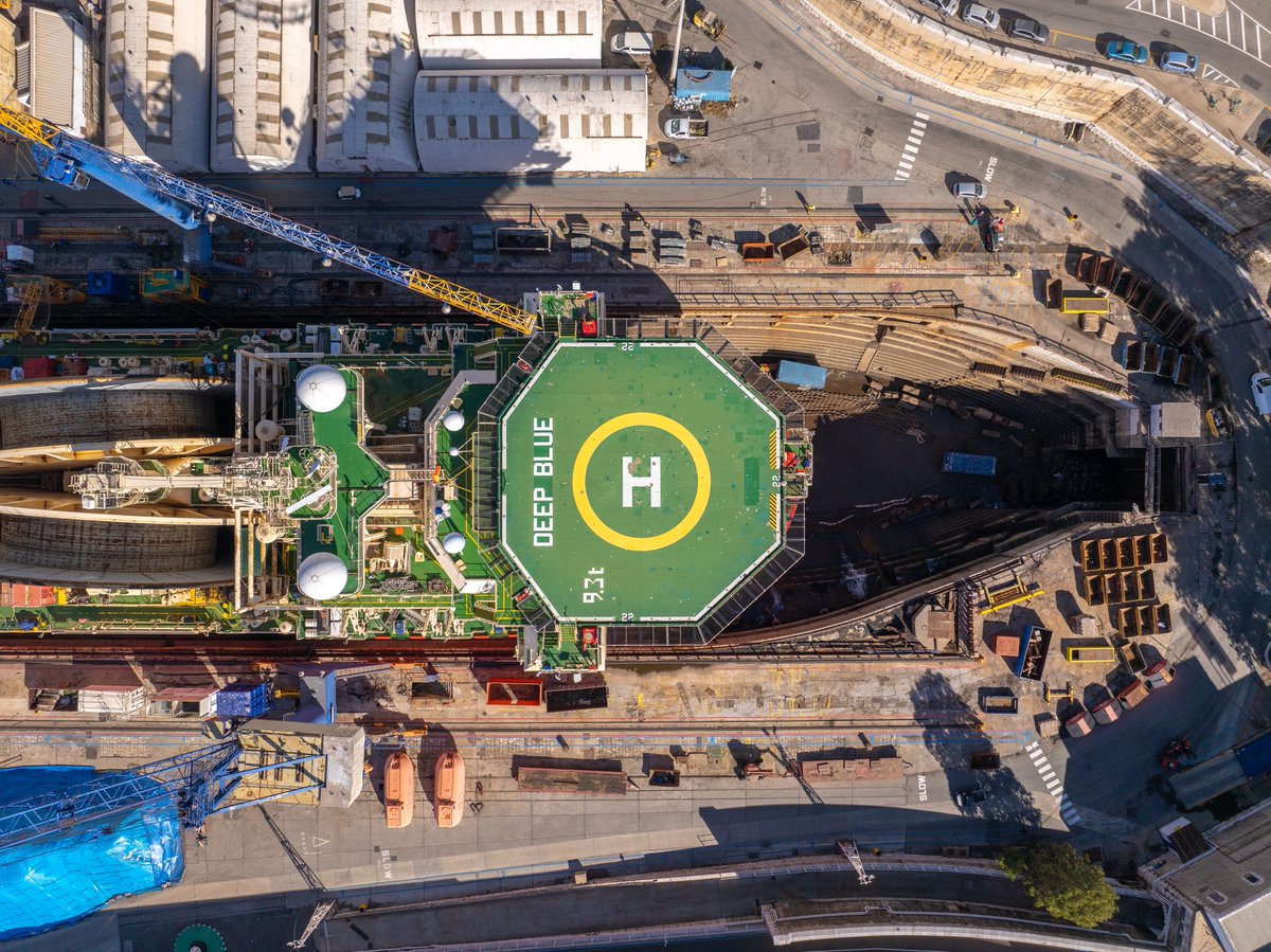 GibdockLtd's tweet photo. Gibdock has completed a major renewal project on Technip’s Deep Blue, including steel &amp; piping renewal, machinery overhauls, full hull recoating, and a 3.7m lift to service 8 thrusters. Delivered on time, on budget — with over 600 personnel on the job. #Gibdock #DeepBlue https://t.co/NNgxjIrAT1