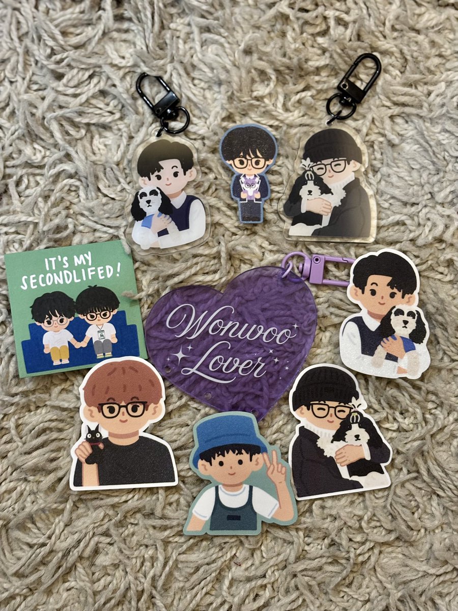 💰 — #haoffers | wts lfb ph pls help rt

seventeen anik-aniks from @/secondlifed 

— Php 200 each
— x sensi
— mint condition

dm / reply to claim

🏷️ wonwoo seol keyring seventeen ph