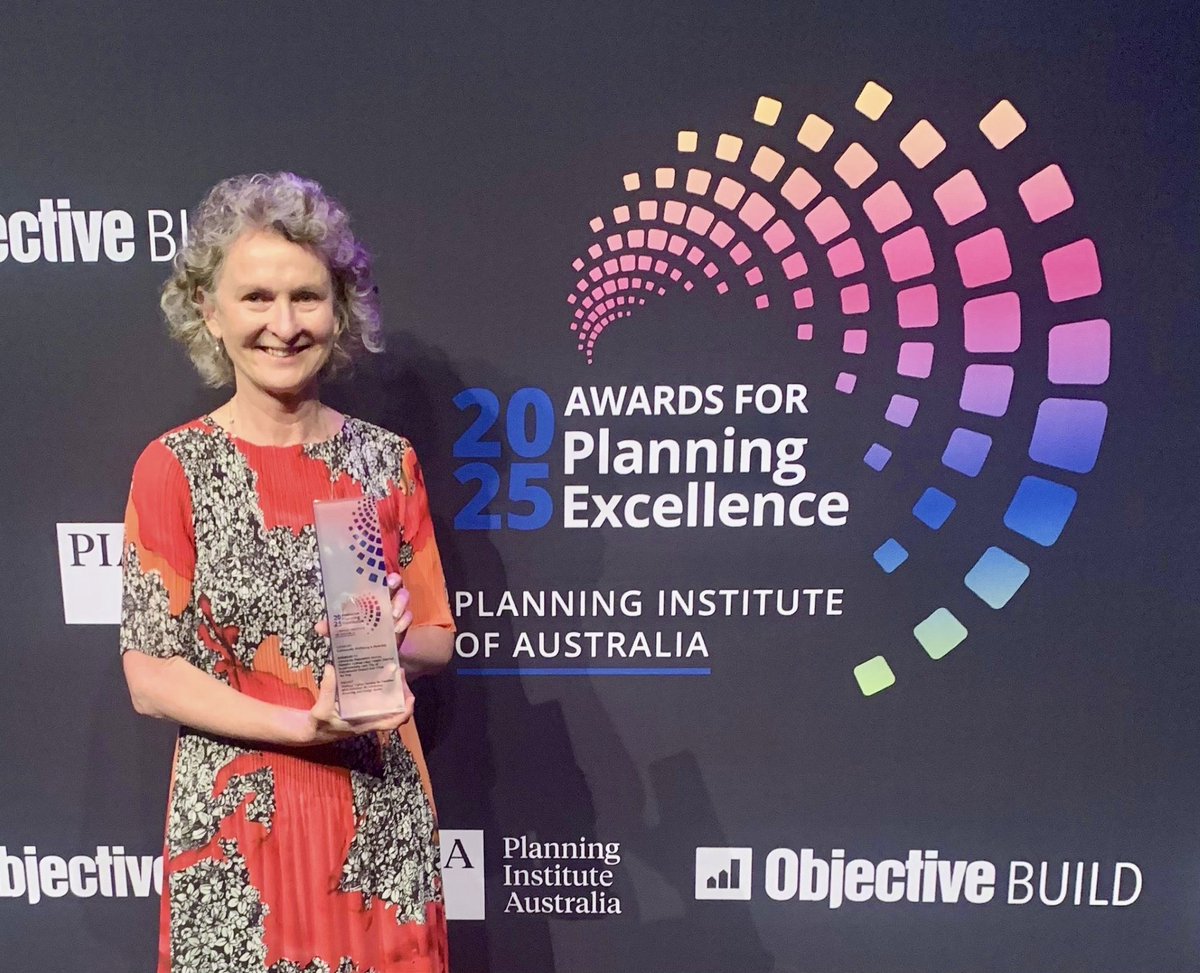 Congratulations to WSLHD’s Centre for Population Health who, in partnership with <a href="/parracity/">City of Parramatta</a> Council and Cities for Play, took home a <a href="/pia_planning/">PIA</a>
award last night in the category of Community Wellbeing &amp; Diversity.

You can learn about their guide here: youtube.com/watch?v=dYZdGe…