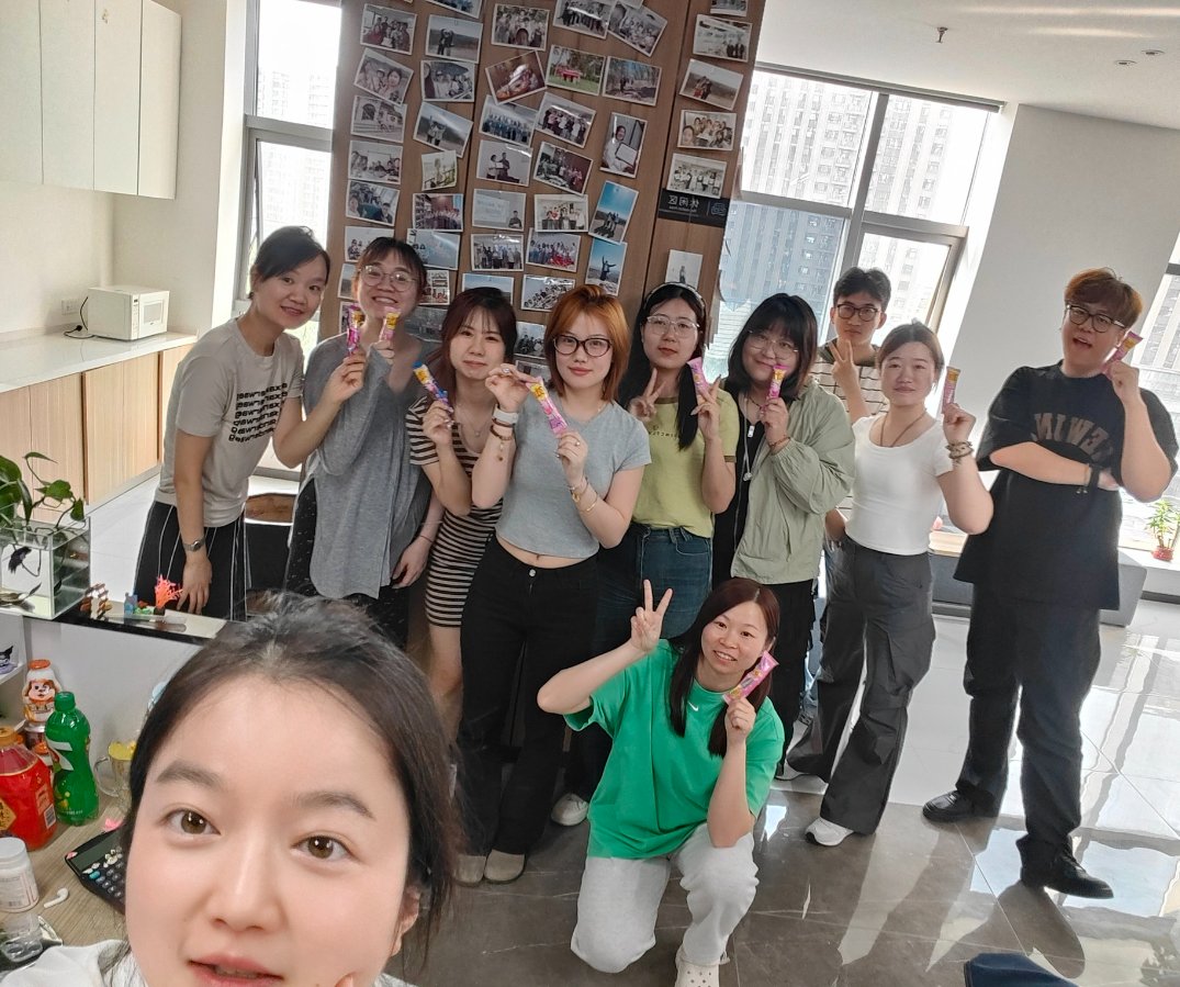 vyopticsmary's tweet photo. Holiday of the Dragon Boat Festival is coming again, happy~ https://t.co/xCgPuwjlIi