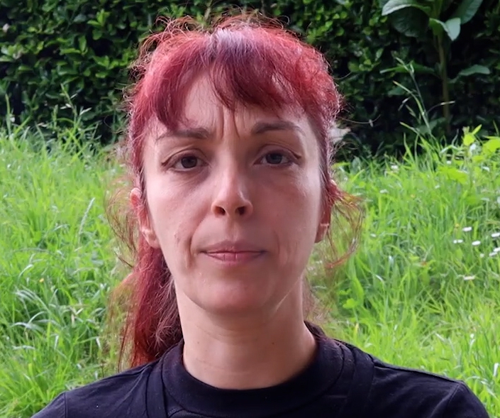 💬"Badakigu orain transen kontra doazela eta hurrengoak putak izango garela, migratzaileak, langile prekarizatuak eta totalitarismoaren aurka ahotsa altxatzen duen edonor"

🖊️Carolina Clementeren artikulua, Sexu Langileen Nazioarteko Egunaren harira

🔗labur.eus/egxyljeu