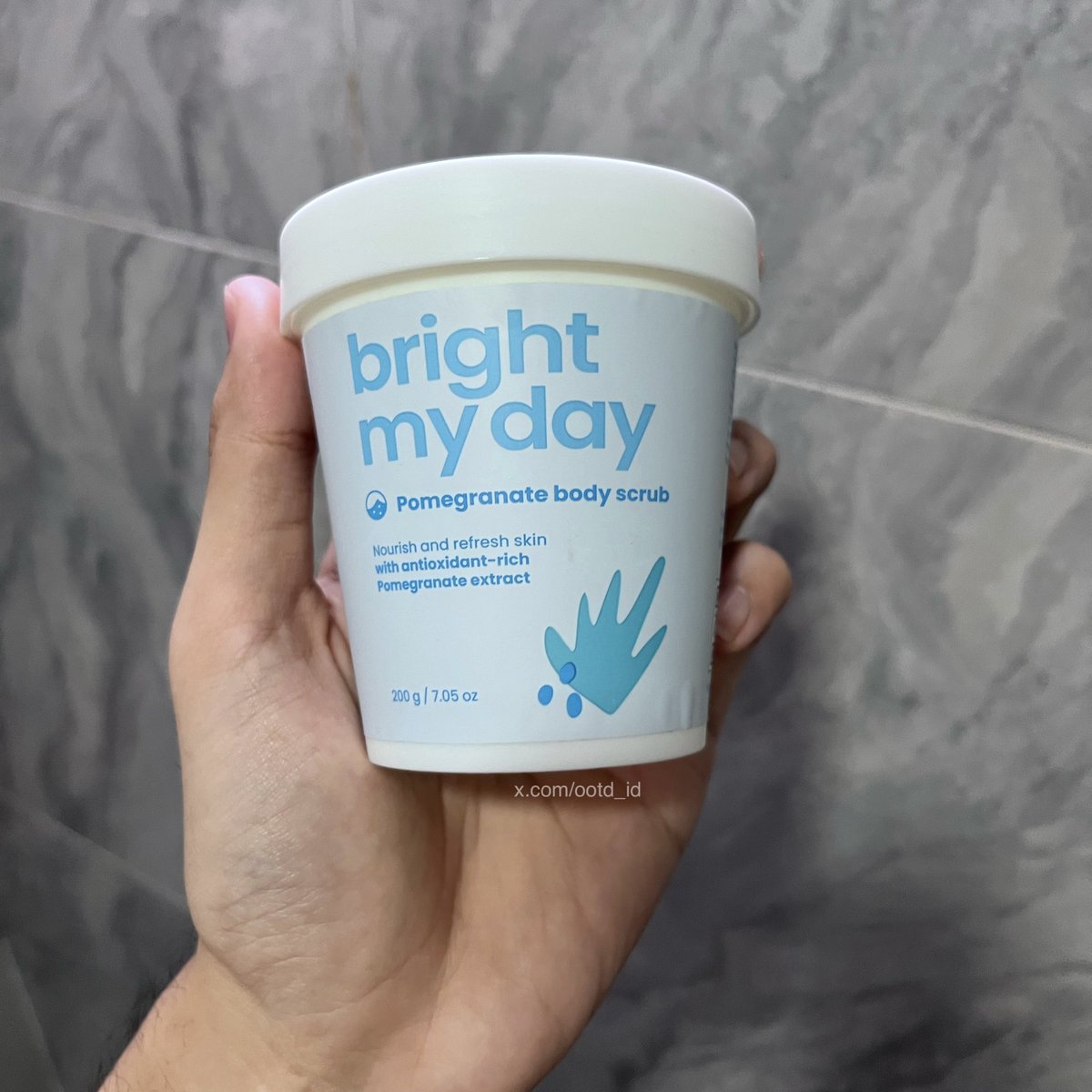 Kulit beneran jadi BENING CERAH pake scrub ini !!!