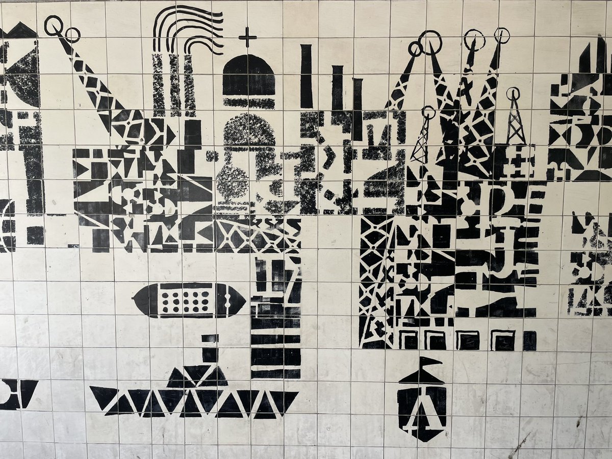 OSaumarezSmith's tweet image. Antony Holloway and Oliver Cox Docklands tile mural in Poplar (c. 1958)