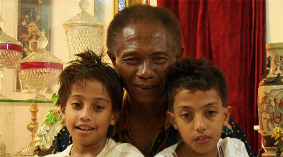 Do you have a film you love but hesitate to recommend to friends? 🎥

Here are mine:
🌫️ Secret Sunshine
🪓 The Act of Killing
💊 Requiem for a Dream
😨 Funny Games
All brilliant, but either deeply unsettling or emotionally draining.
The kind you warn people: “Brace yourself.”