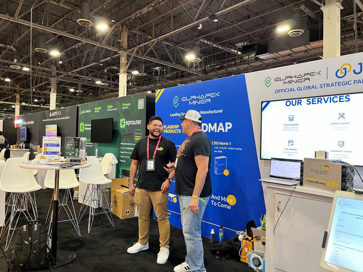 jsbitmining's tweet photo. 🎉 That’s a wrap at BTC Vegas 2025!
🙏 A big thank you to everyone who visited the booth. It was a pleasure connecting with miners, partners, and new faces throughout the event.
🚀 #JSBIT was proud to showcase the @Elphapex DG2+ a standout moment for Scrypt mining and to have meaningful conversations about the future of mining.
❤️ Appreciate all the support. See you at the next one!